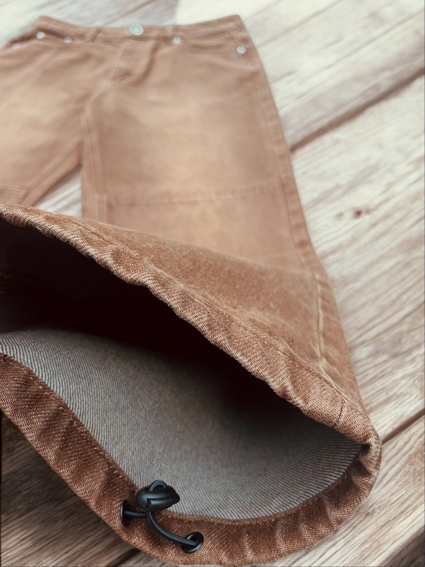 Brown riding pants with Zip Pockets